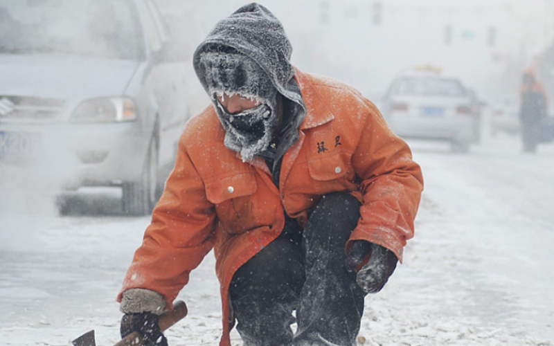 極寒暴風雪冰封通遼:燈桿網(wǎng)關助力解決道路監(jiān)測