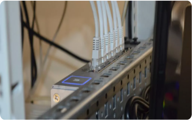 工業(yè)應(yīng)用的poe交換機是什么？有什么標(biāo)準？