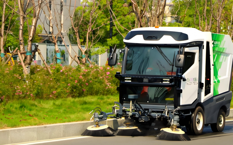 雙5G車載網(wǎng)關(guān)在無人清掃車領(lǐng)域的智能化應(yīng)用方案